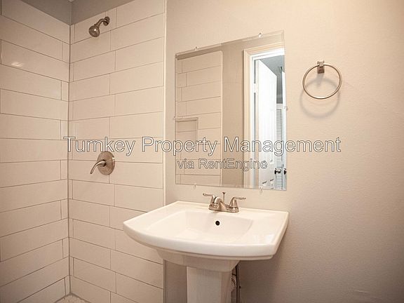 4th image of 9101 N Rodney Parham Rd #9