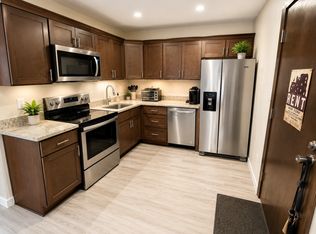 526 Packard St APT 202, Ann Arbor, MI 48104
