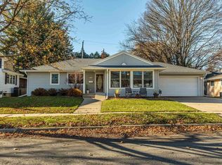 2019 Roosevelt Rd, Monroe, WI 53566