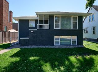 1284 Snelling Ave N UNIT A, Saint Paul, MN 55108