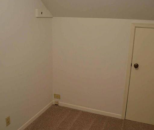 3rd image of 2106 N De Leon St