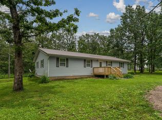 143 Royal Dr, Marshfield, MO 65706