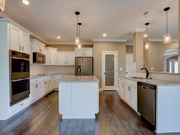 3rd image of 375 Farmington Lot 375