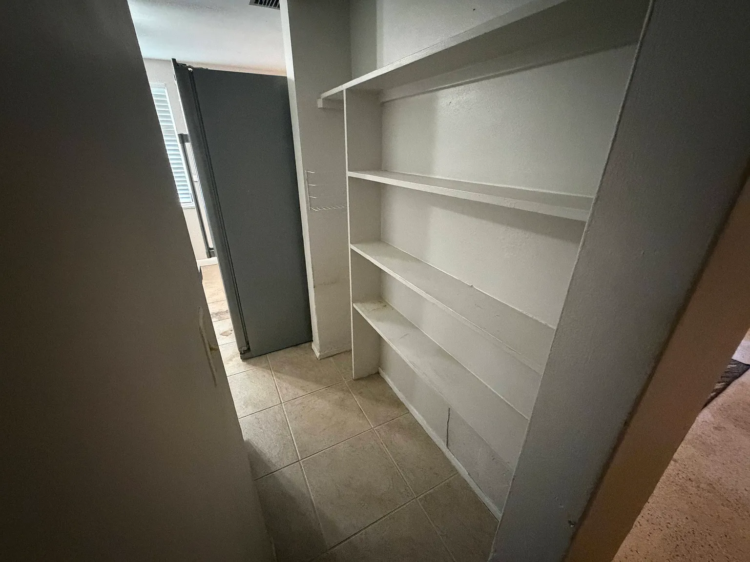2 bed, 720 sqft, $1,240 — Photo 2