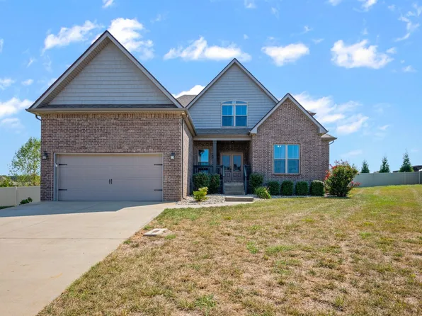 317 Melbourne Ct, Clarksville, TN 37043