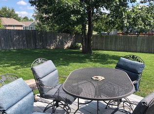 1713 Lynne Cir, Greenwood, MO 64034