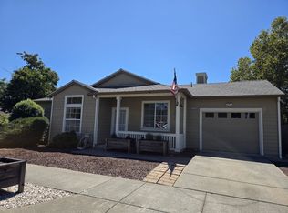2412 Summercreek Dr, Santa Rosa, CA 95404