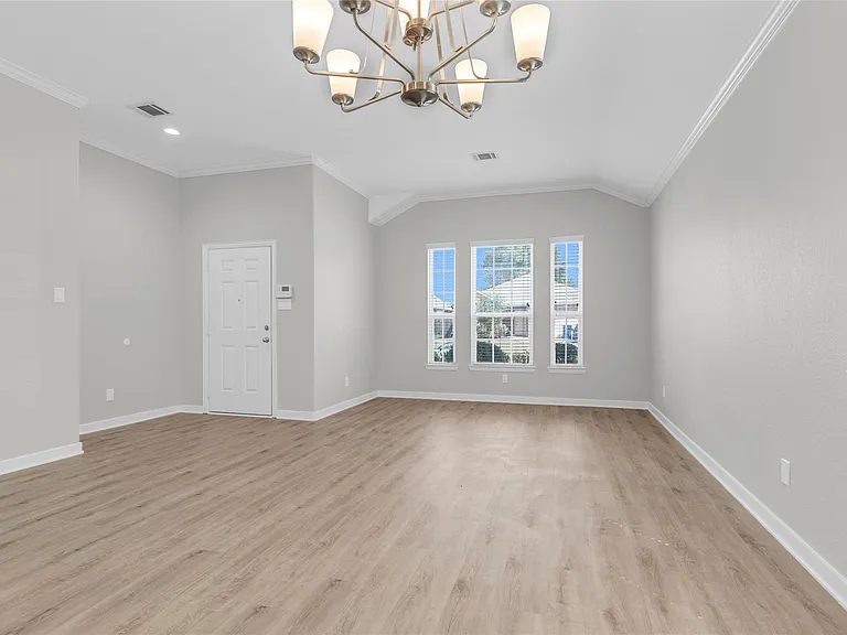 1510 Bella Garden Ct — Photo 4