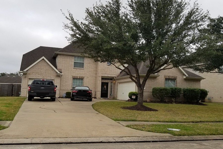 1st image of 21710 Cozy Hollow Ln