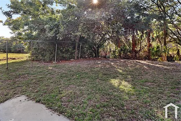 2231 NW 59th Way — Photo 20