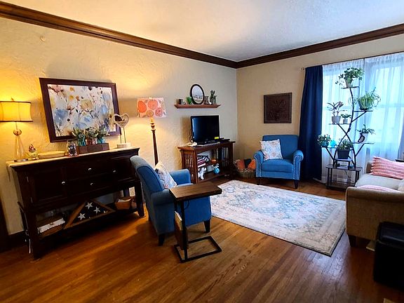 5th image of 621 Lincoln Ave