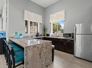 Nova Central, Fort Lauderdale, FL 33317