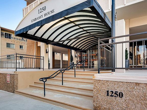 2nd image of 1250 N Humboldt St APT 1102