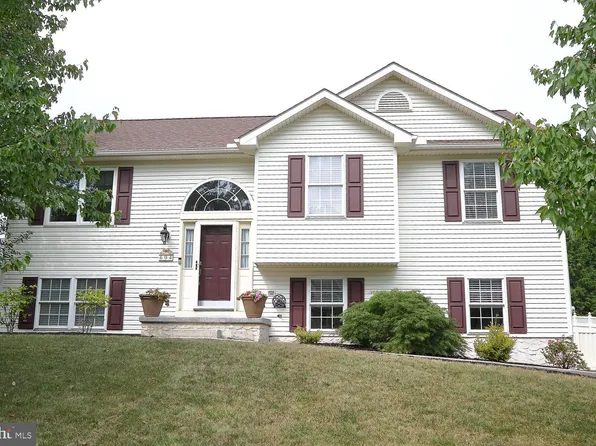 604 Mallard Dr, Manheim, PA 17545