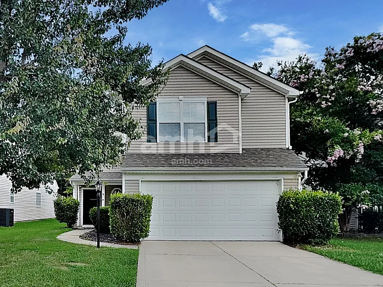 15634 Lakepoint Forest Dr — Photo 1