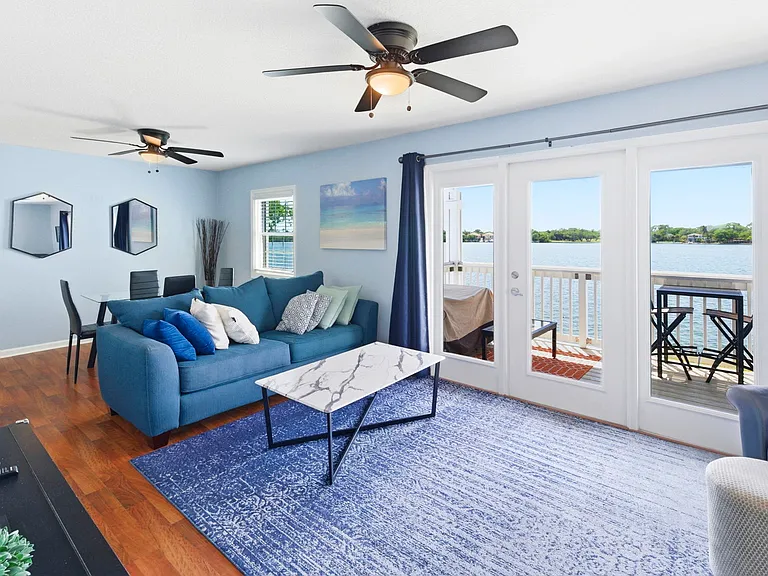 5107 Salmon Dr SE — Photo 2