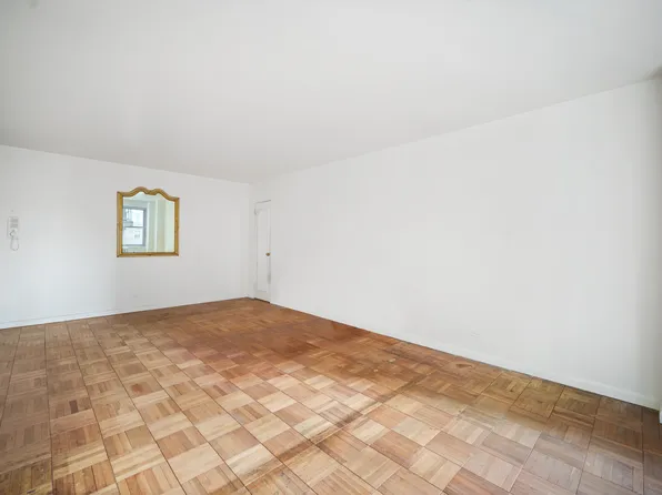 525 East 86th Street image 6 of 8