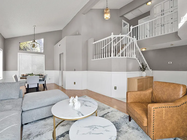12675 Elmhurst Dr — Photo 10