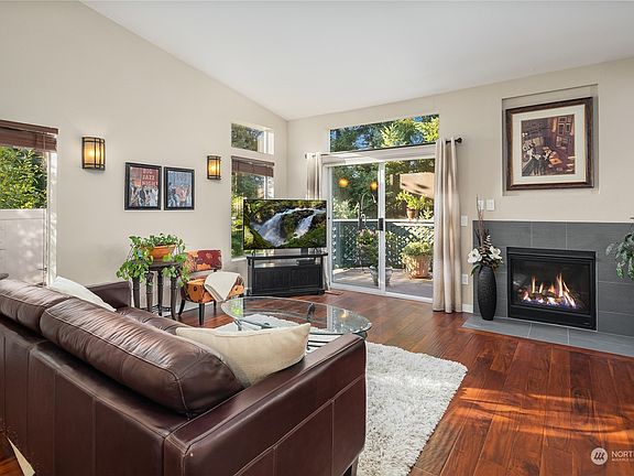 5th image of 2120 NW Pacific Elm Drive #2120