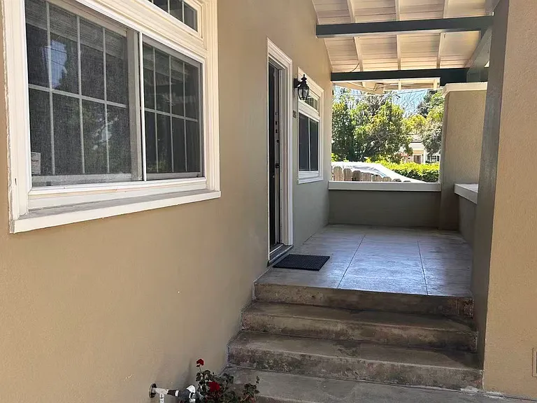280 H St — Photo 3