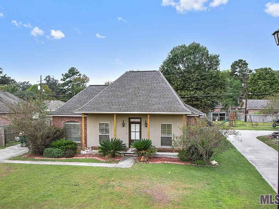1st image of 29211 Red Willow Dr