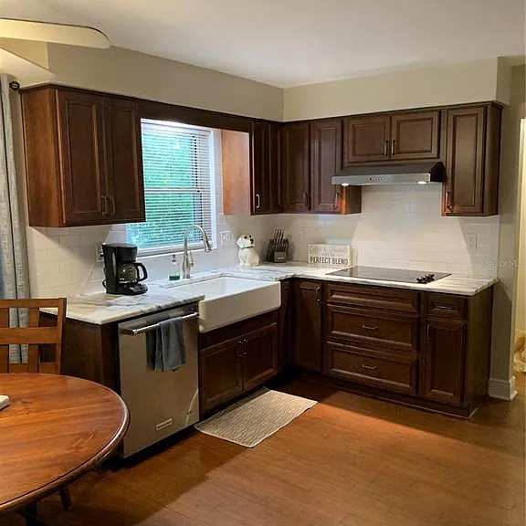 1501 Indiana Ave — Photo 2