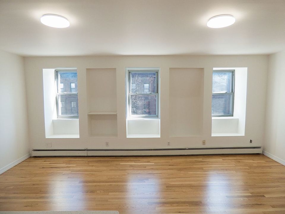 1st image of 484 5th Ave APT 4