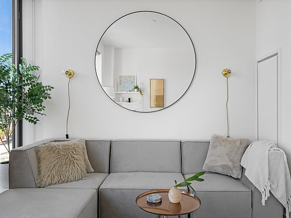 3rd image of 545 Vanderbilt Ave APT 14F