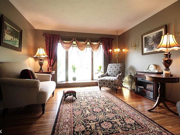 4th image of this home