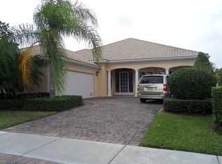 8466 Yorke Rd, Wellington, FL 33414