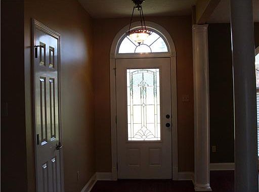 2nd image of 120 Abby Ln