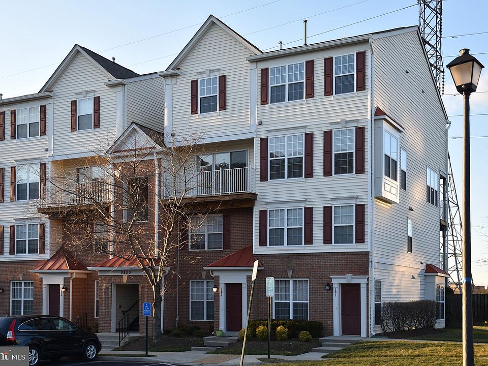1st image of 2480 Angeline Dr APT 301