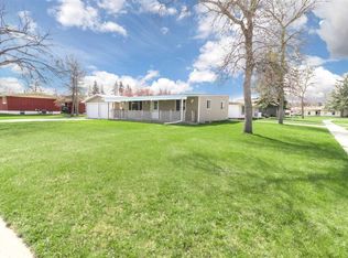 1715 Central Ave W, Minot, ND 58701