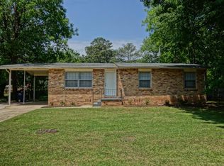 3202 Berkley St SW, Huntsville, AL 35805