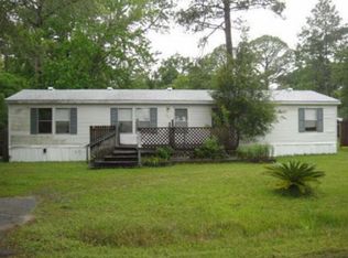 135 Larry Dr, Panama City, FL 32404