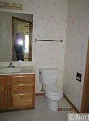 5th image of 1676 Brueberry Ln
