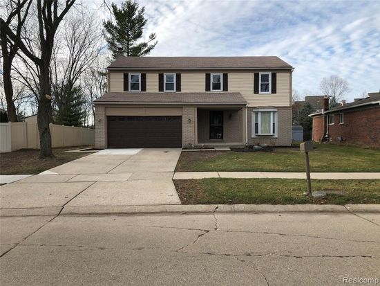 1956 W Roundtable Dr Canton Mi 481 Zillow