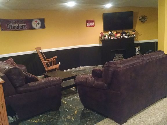 2nd image of 65805 Woodbury Dr