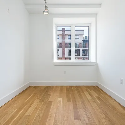 Rented by Nooklyn NYC LLC | media 49