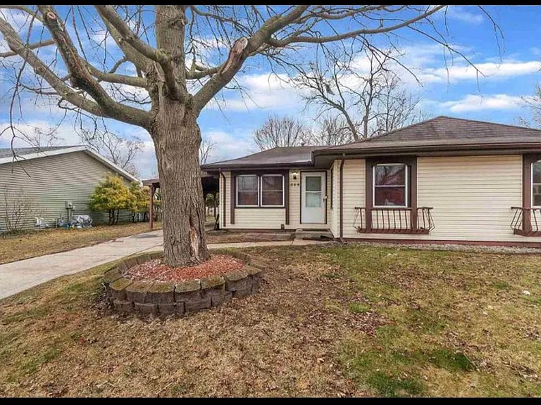 505 E Lowell Ave — Photo 3