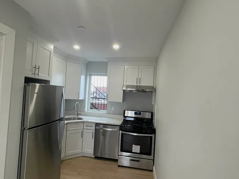 149-35 Barclay Ave #4 — Photo 8
