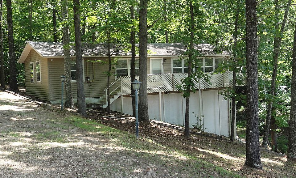 1st image of 850 Yellow Creek Ln