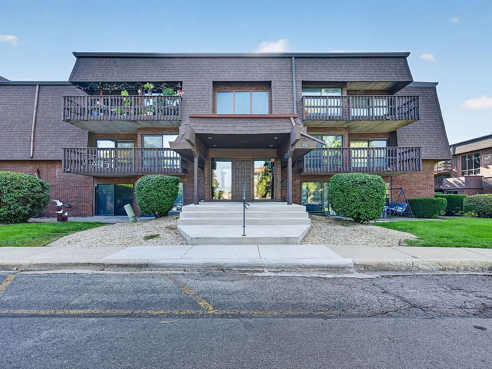 1st image of 1620 Richmond Cir Unit 205
