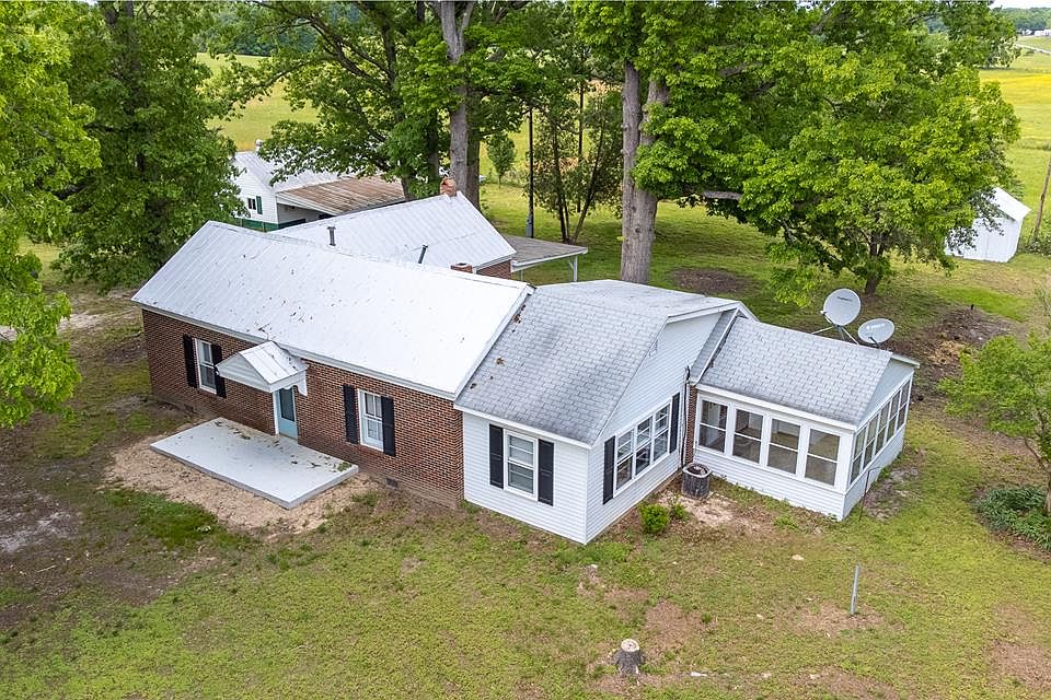 1st image of 2898 Fort Mitchell Dr