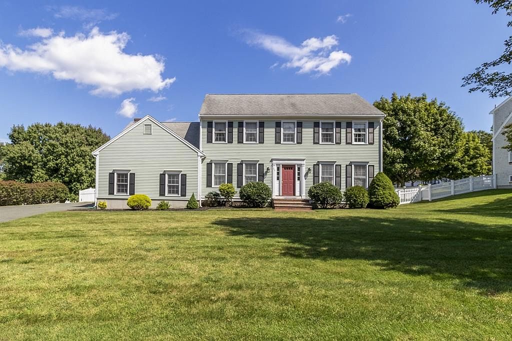 35 Culloden Dr, Canton, MA 02021 Zillow
