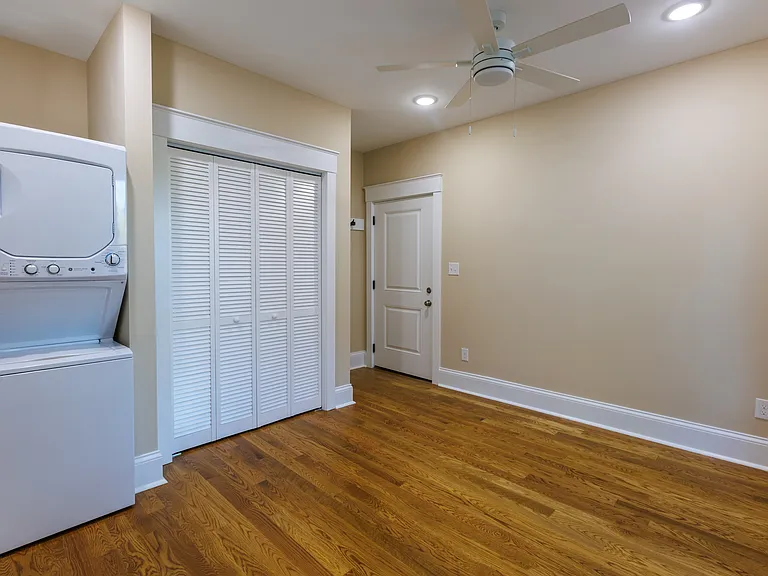 716 W Maxwell St #3 — Photo 16