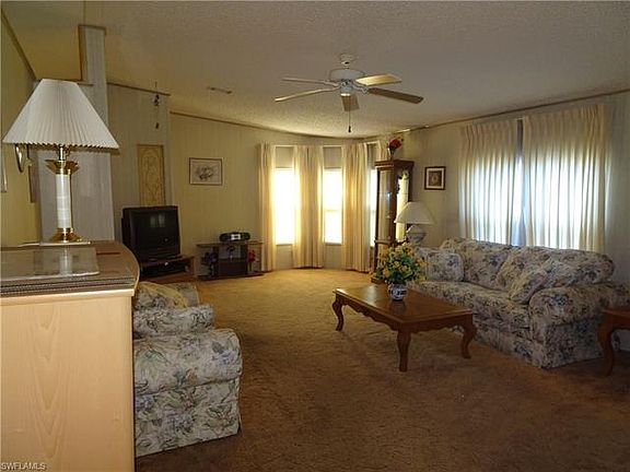5th image of 1778 Beverly Dr