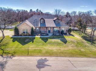 854 Breezy Hill Rd, Edmond, OK 73025