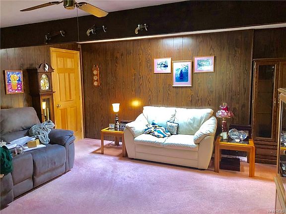 4th image of 386 Dushane Dr