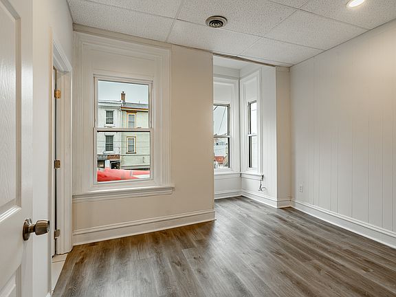 2nd image of 21 S Main St #1